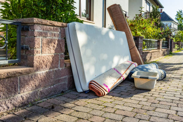 Best Demolition Debris Removal  in New Town, ND